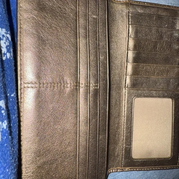 Coach Signature Canvas Wallet in Brown/Tan with Brass Buckle - Picture 11 of 14